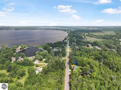 2007 S Lake Mitchell Dr, Cadillac, MI 49601 - photo 6