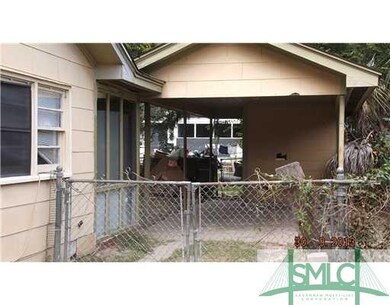 Parking Lot/Garage.