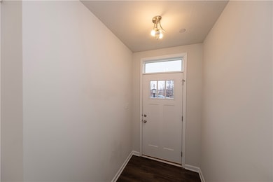 504 Florida Blvd, Cranberry Township, PA 16066 - photo 3