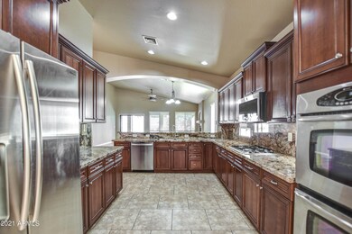KITCHEN 6