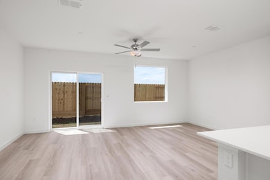 804 Chatham Ln, Patterson, CA 95363 - photo 7