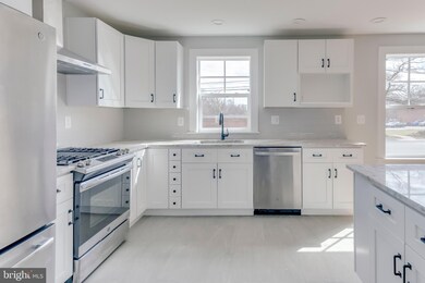 824 Chesapeake Ave, Annapolis, MD 21403 - photo 7