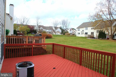 109 Glennbrook Ct, Chalfont, PA 18914 - photo 2