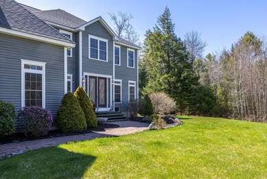 100 Adams Way Freeport ME-large-002-036-