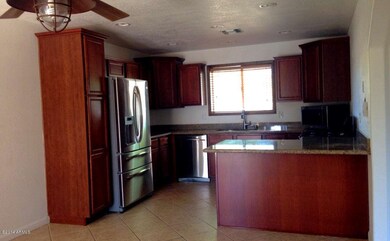 Kitchen full view