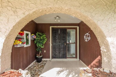 868 Daytona Dr-28