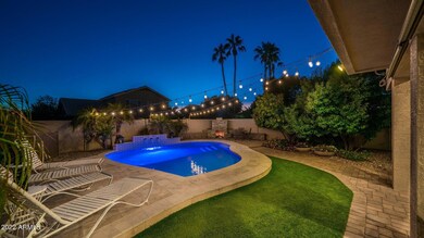 8227 W Rose Garden