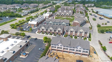 25534 Grandview Ln unit 41, Novi, MI 48375 - photo 6