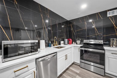 601 E 7th St unit 15, Houston, TX 77007 - photo 5