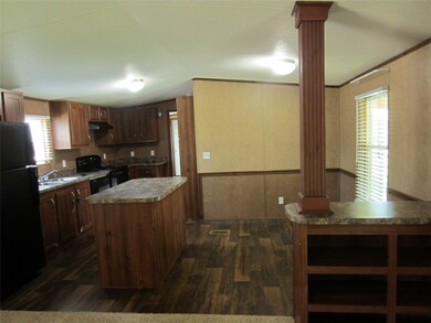 4605 Westwood Ln, Manvel, TX 77578 - photo 5