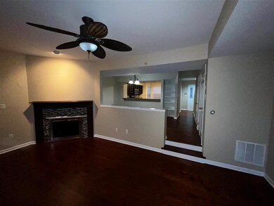 684 E Lake Front Cir unit 4, Galloway, NJ 08205 - photo 7