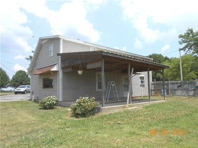 805 Gant Rd, Shelbyville, TN 37160 - photo 2