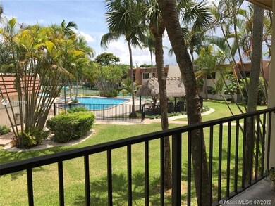 8277 SW 128th St unit 211, Pinecrest, FL 33156 - photo 4