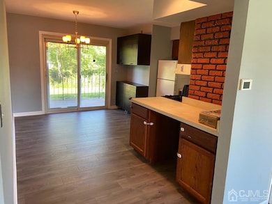 199 Evergreen Rd unit 8A, Edison, NJ 08837 - photo 3