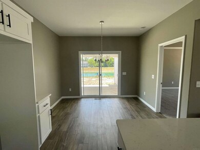 10670 Fieldlight Blvd, Fort Wayne, IN 46835 - photo 5