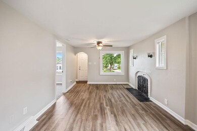 2202 Lay St, Des Moines, IA 50317 - photo 5