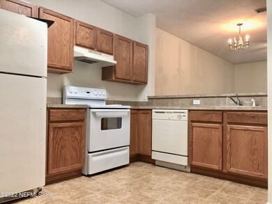 7887 Melvin Rd, Jacksonville, FL 32210 - photo 6