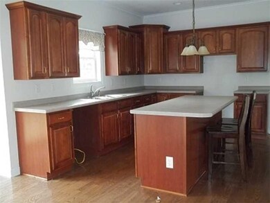 Kitchen. 17X16 EAT-IN-KITCHEN