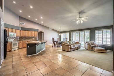 4448 E Decatur St Mesa AZ-large-005-6-Gr