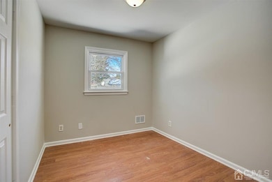13 Lynn Ave, Middlesex, NJ 08846 - photo 7