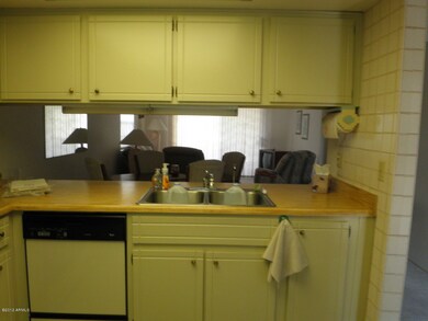 KITCHEN 3