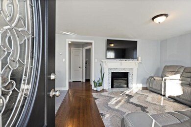 274 Vine St, Pawtucket, RI 02861 - photo 5