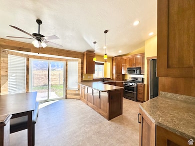 1046 Cedarwood Rd, Tooele, UT 84074 - photo 4