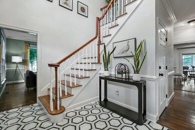 4-web-or-mls-6-st-james-pl-chapel-hill-n