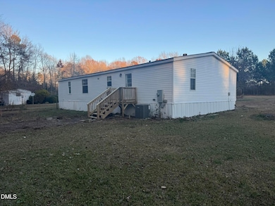 15 Dry Pond Ln, Zebulon, NC 27597 - photo 5