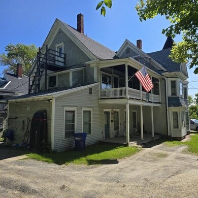 663 Railroad St, Saint Johnsbury, VT 05819 - photo 6