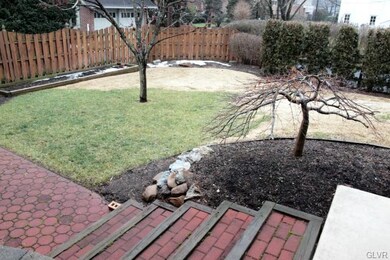 718 N Ott St unit 722, Allentown, PA 18104 - photo 3