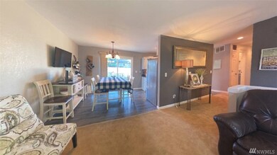 905 11th St NE, East Wenatchee, WA 98802 - photo 7