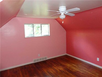 Bedroom. 2nd Floor Bedroom with ceiling fan.
