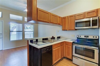 2802 Nueces St unit 206, Austin, TX 78705 - photo 7