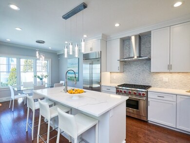 131 Farwell St unit 131, Newton, MA 02460 - photo 3