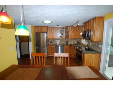 4 Profile Cir, Nashua, NH 03063 - photo 2