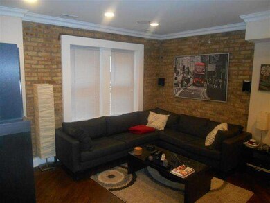 2822 W Arthur Ave unit 28223, Chicago, IL 60645 - photo 2