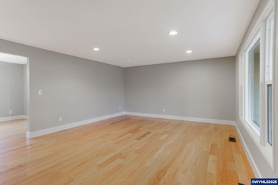 1556 Joplin St S, Salem, OR 97302 - photo 5