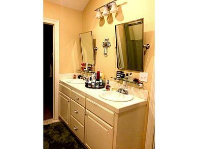 Master Bath/Spa.