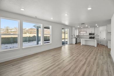 278 N 870 E unit 17, Tremonton, UT 84337 - photo 2