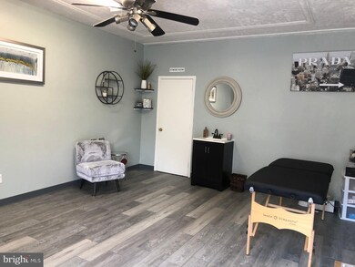 422 E Main St, Norristown, PA 19401 - photo 7