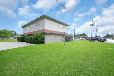 1211 Hollywood St, Houston, TX 77015 - photo 2
