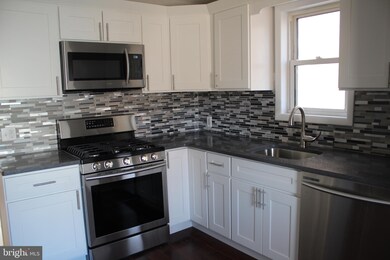 27 N Johnson Blvd, Gloucester City, NJ 08030 - photo 2