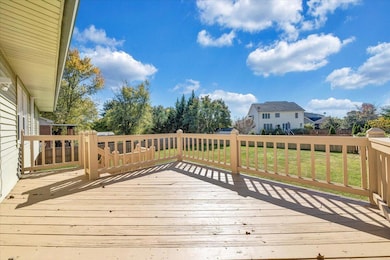 2844 Tully Dr, Roanoke, VA 24019 - photo 4