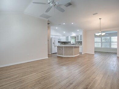 LUXURY VINYL PLANK FLOORING THROUGHOUT - VAULTED C