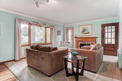 LIving Room 2