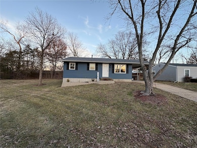 8 Circle Dr, Union, MO 63084 - photo 2