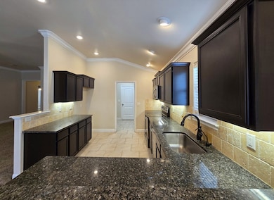 6913 Redbud Ct, Midland, TX 79705 - photo 3