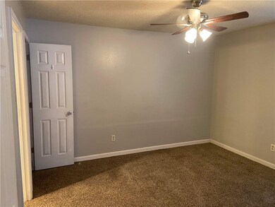 203 S Baggett St unit 3, Prairie Grove, AR 72753 - photo 6