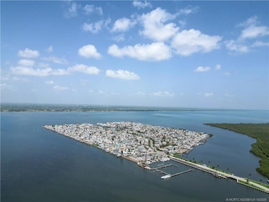 2033 Nettles Blvd, Jensen Beach, FL 34957 - photo 3